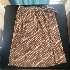 A New Day Tan and White Patterned Skirt